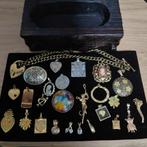 Ger. Happy Oud houten kistje met hoogwaardige sieraden., Ophalen of Verzenden, Overige materialen, Overige typen