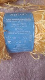 300 gram Nako Saten Gele Wol, Hobby en Vrije tijd, Breien en Haken, Ophalen of Verzenden, Nieuw, Breien of Haken, Wol of Garen