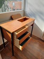 Unieke naaitafel, Huis en Inrichting, Ophalen, Minder dan 55 cm, Gebruikt, 60 cm of meer