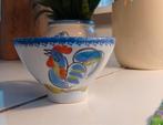 Handbeschilderd kopje, schaaltje van Bretons aardewerk., Huis en Inrichting, Ophalen of Verzenden, Aardewerk, Overige stijlen