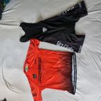 Te koop Nieuwe set fiets kleding, Fietsen en Brommers, Fietsaccessoires | Fietskleding, Ophalen of Verzenden, Nieuw, Bovenkleding
