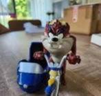Looney Tunes Taz Tasmanian Devil op Motor Beeld, Ophalen of Verzenden, Looney Tunes, Zo goed als nieuw, Beeldje of Figuurtje