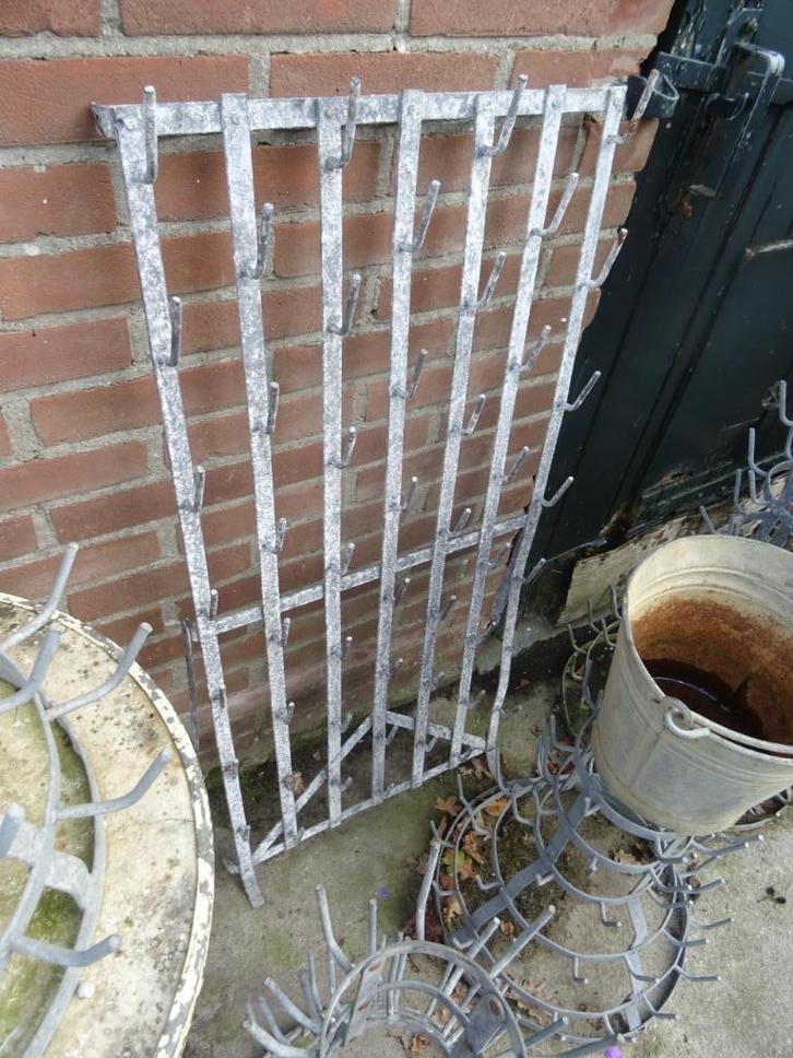 diverse Franse pinnenrekjes wijnflessen droog rekjes rekken, Antiek en Kunst, Curiosa en Brocante, Ophalen