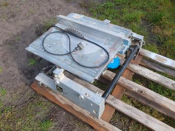 Elu flipover zaagtafel verstekzaag / afkortzaag / zaag 230v beschikbaar voor biedingen