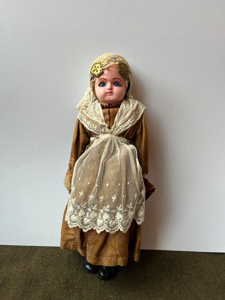 Antieke Friese Klederdracht Pop, Antiek en Kunst, Antiek | Speelgoed, Ophalen