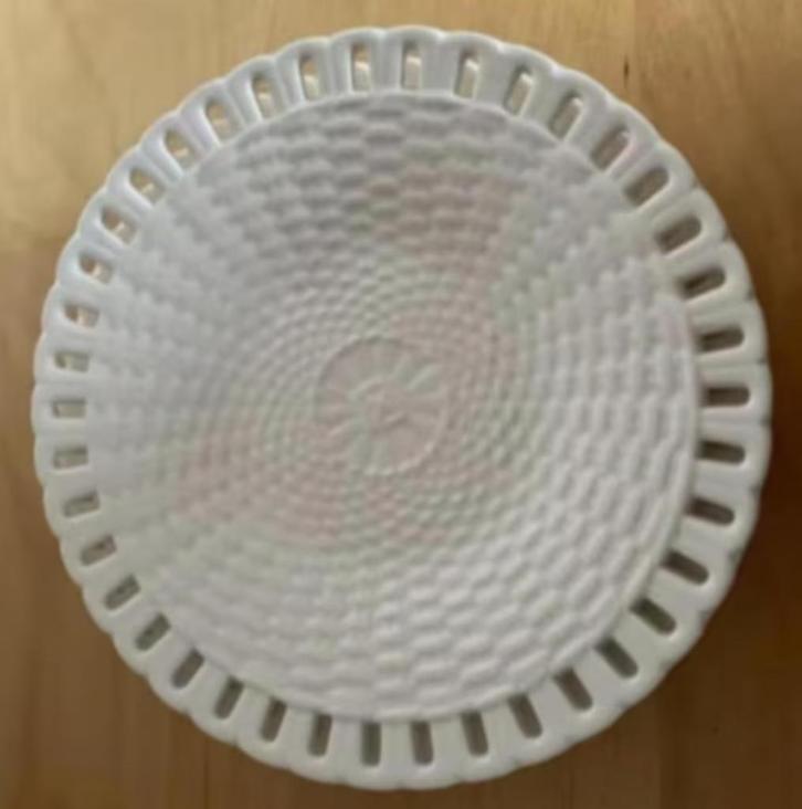 3x leuk bordje, bord, serveerbordje met open randje, Huis en Inrichting, Keuken | Servies, Zo goed als nieuw, Bord(en), Porselein
