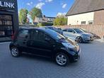 Peugeot 107 1.0-12V XS | AIRCO | 5 DEURS | ELEK RAMEN |, Voorwielaandrijving, Stof, Gebruikt, Zwart