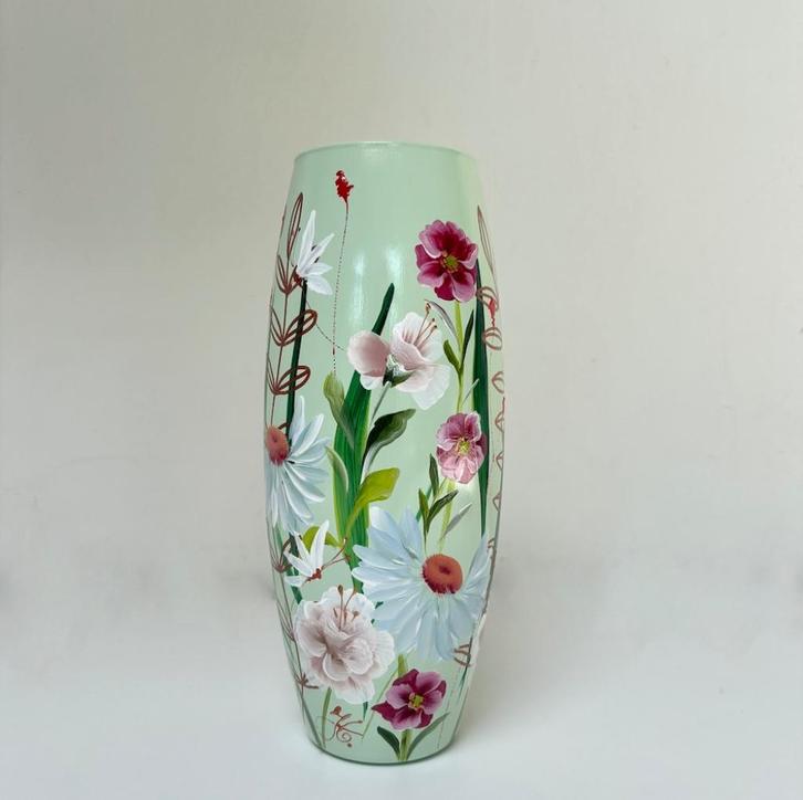 Vaas pistache flower, Huis en Inrichting, Woonaccessoires | Vazen, Nieuw, Overige kleuren, Minder dan 50 cm, Glas, Ophalen of Verzenden