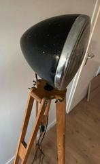 Mooie retro (kop) lamp op houten statief, Ophalen of Verzenden, Gebruikt, Hout, 100 tot 150 cm