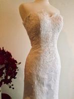 Prachtige kanten strapless bruidsjurk met bolero mt 34 / 36, Kleding | Dames, Ophalen of Verzenden, Zo goed als nieuw, Wit, Trouwjurk