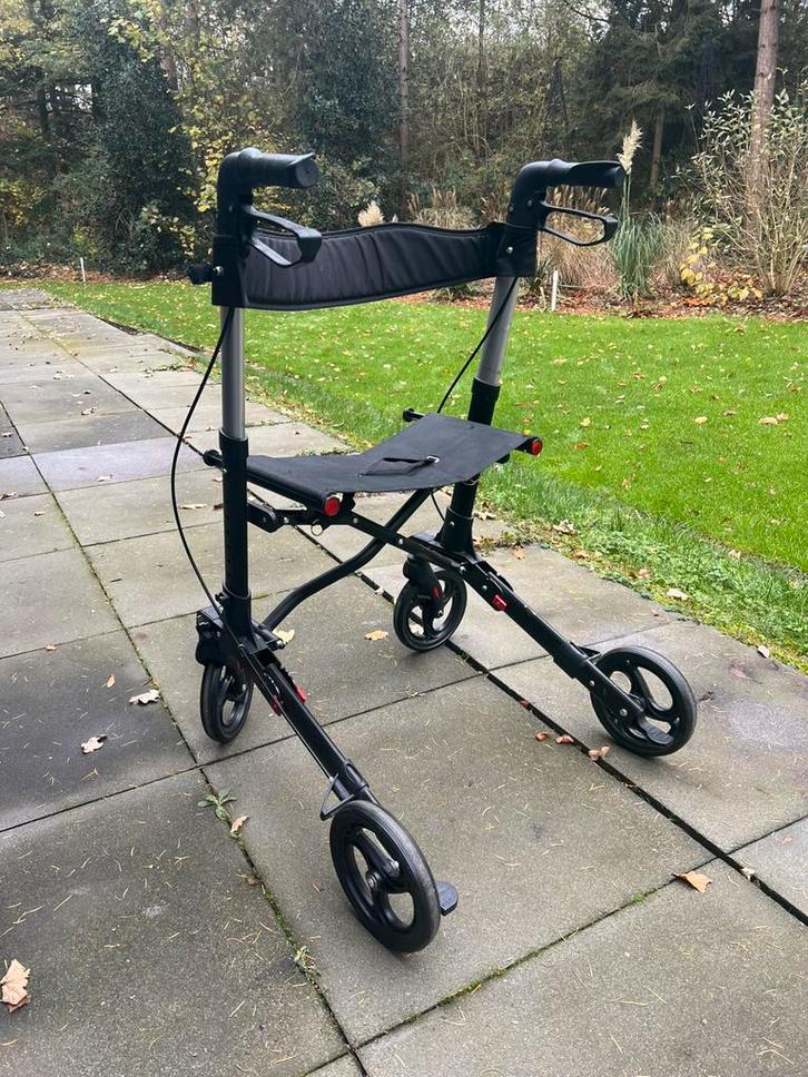 Lichtgewicht rollator - makkelijk inklapbaar en meeneembaar, Diversen, Rollators, Gebruikt, Lichtgewicht, Ophalen