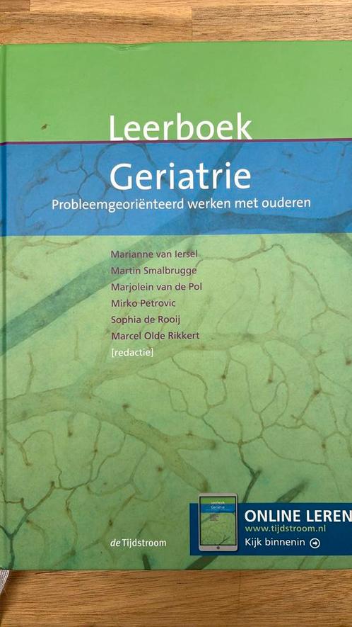 Leerboek Geriatrie - binnenkant beschadigd na scheuren  1p, Boeken, Wetenschap, Gelezen, Ophalen of Verzenden