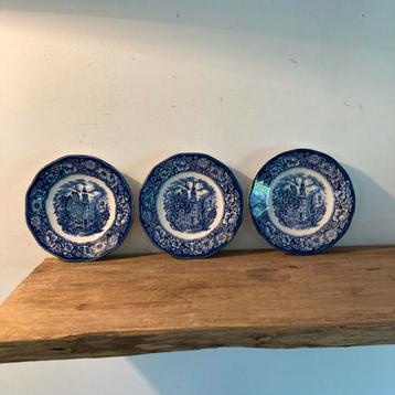 Engelse Schaaltjes Liberty Blue (set van 3) beschikbaar voor biedingen