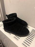 Uggs, Ophalen of Verzenden, Zwart, Pantoffels of Sloffen