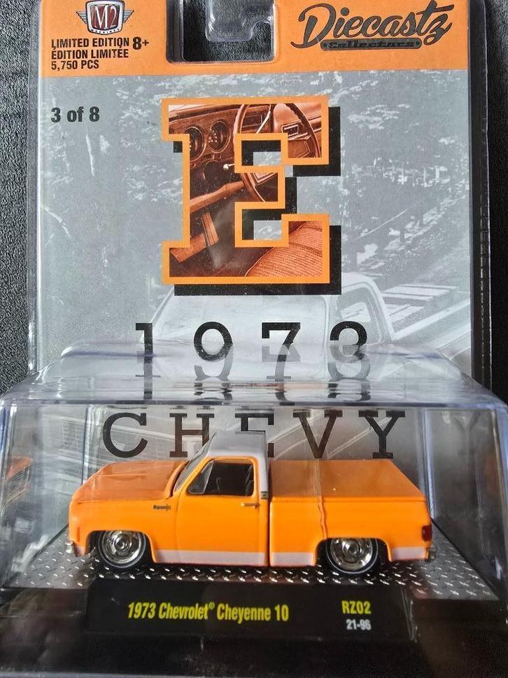 Chevrolet Cheyenne 10 M2 1:64, Hobby en Vrije tijd, Modelauto's | Overige schalen, Nieuw, Auto, Ophalen of Verzenden