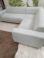 Mooie grijze hoekbank. (BEZORGOPTIE), 250 tot 300 cm, Hoekbank, Ophalen of Verzenden, Zo goed als nieuw