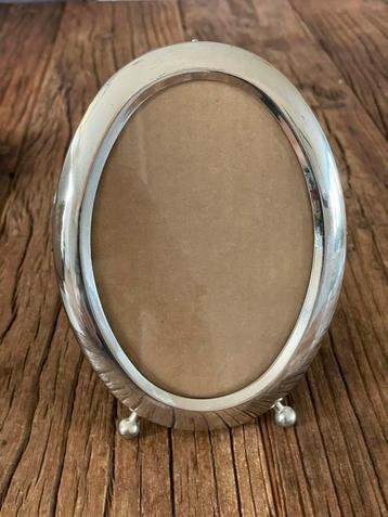 Verzilverde Fotolijst - Elegant Design beschikbaar voor biedingen