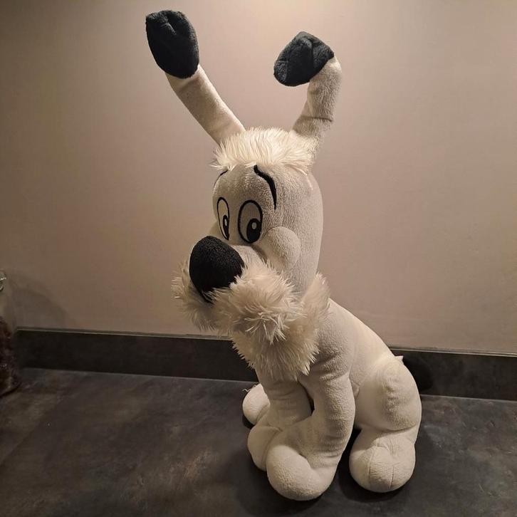 Grote Idefix Knuffel - Parc Asterix 2010, Verzamelen, Stripfiguren, Gebruikt, Overige typen, Asterix en Obelix, Ophalen of Verzenden