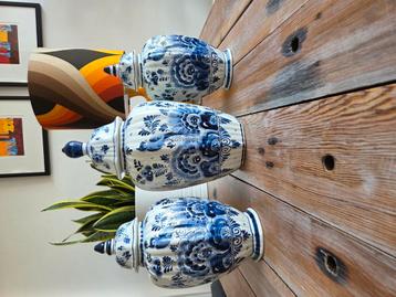 Delfts blauw - kaststel beschikbaar voor biedingen