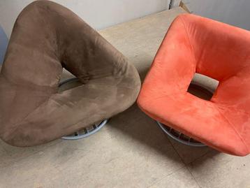 Unieke vintage designstoelen beschikbaar voor biedingen