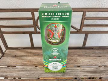 Heineken Champions League vrouwen Bierglas  - Nieuw in doos! beschikbaar voor biedingen
