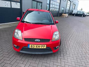 Ford Fiesta 1.6 16V 3DR rally edition2007 Rood airco 