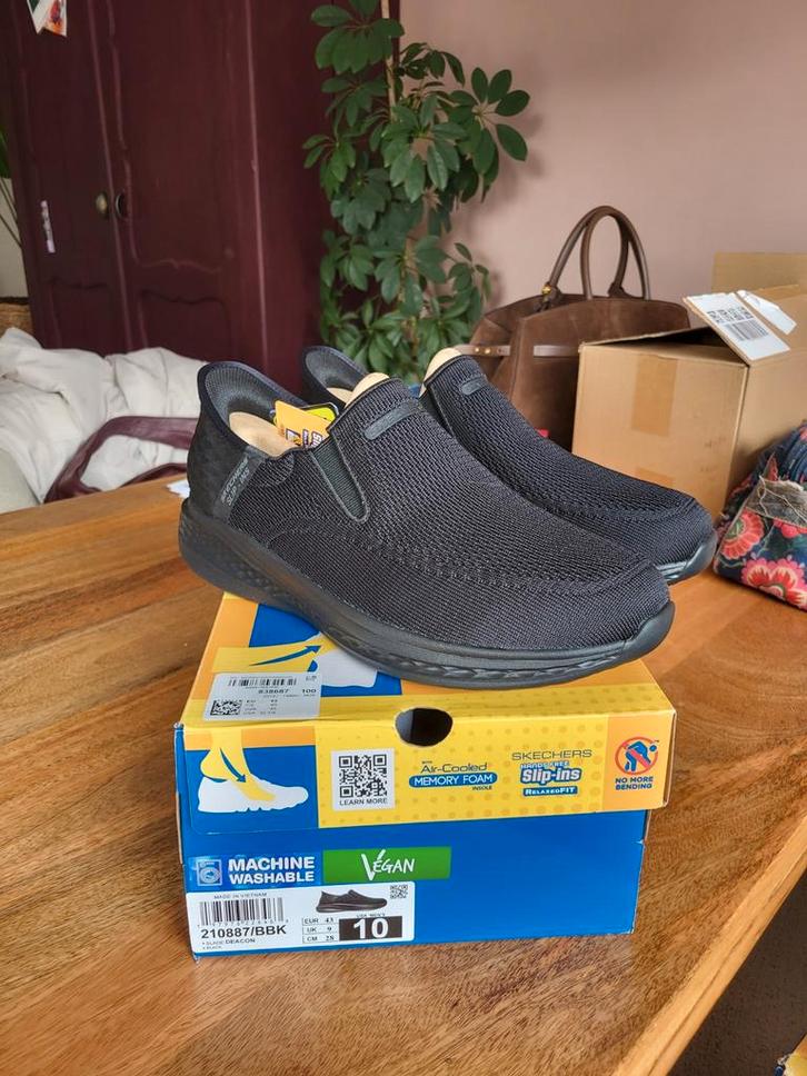 Skechers Slip-ins Zwart Maat 43 Nieuw in Doos, Kleding | Heren, Schoenen, Nieuw, Loafers, Zwart, Ophalen of Verzenden