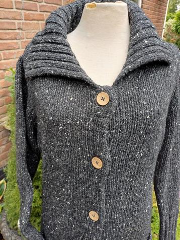 Carraigdonn Iers Noors Vest Lang - Maat M 38 wollen  beschikbaar voor biedingen
