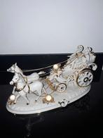 Capodimonte bladgouden koets met swarovski kristal, Verzamelen, Verzenden, Zo goed als nieuw, Porselein, Beeldje(s)