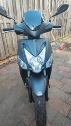 Prachtige Scooter zo goed als nieuw, Fietsen en Brommers, Ophalen, Zo goed als nieuw, Overige modellen
