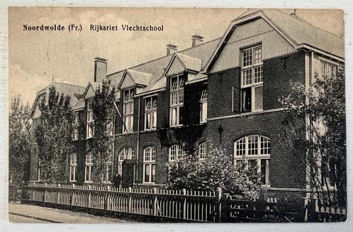 Oude Briefkaart Noordwolde - Rijksriet vlechtschool (1922), Verzamelen, Ansichtkaarten | Nederland, Gelopen, Friesland, 1920 tot 1940