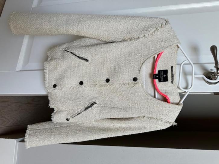 Maison Scotch jasje crème maat1 (36), Kleding | Dames, Jasjes, Kostuums en Pakken, Gedragen, Jasje, Maat 36 (S), Beige, Ophalen of Verzenden