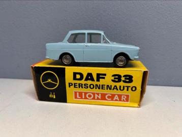 Lion toys car Daf 33 baby blauw NMIB 1:43 beschikbaar voor biedingen