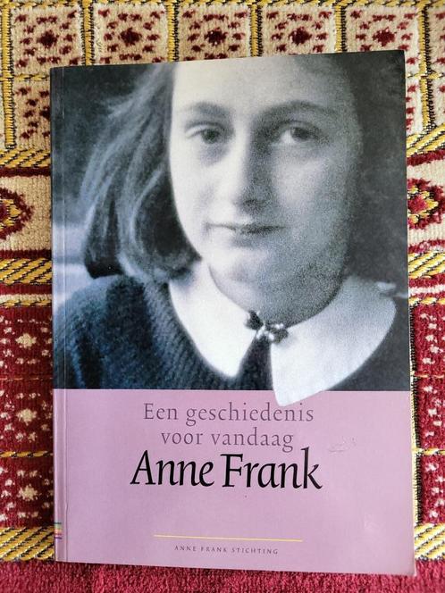 MOOI OUD    ANNE  FRANK    GESCHIEDENIS BOEK, Antiek en Kunst, Antiek | Boeken en Bijbels, Ophalen of Verzenden