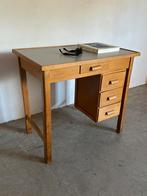 Vintage bureau, Huis en Inrichting, Bureaus, Ophalen, Gebruikt, Bureau