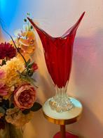 Vintage Red Bohemian Vase Hospodka Czech Mid Century Glass, Antiek en Kunst, Antiek | Glas en Kristal, Ophalen of Verzenden
