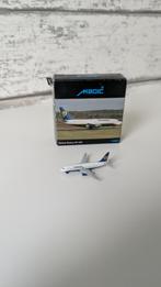 Herpa Magic 1/600 Boeing 737-200 Ryanair, Ophalen of Verzenden, Gebruikt, Schaalmodel