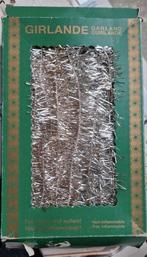 doosje met oude zilveren kerstslinger,tinsel op touw, Diversen, Kerst, Ophalen of Verzenden, Zo goed als nieuw