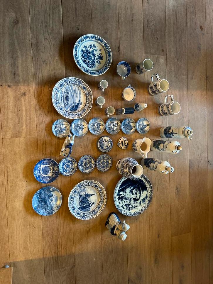 Delfts Blauw Collectie - 34 Stuks, Antiek en Kunst, Antiek | Keramiek en Aardewerk, Ophalen of Verzenden