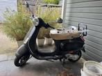 Vespa Piaggio LX metallic zwart 4-takt bromscooter, Fietsen en Brommers, Scooters | Vespa, Vespa LX, Benzine, Maximaal 45 km/u