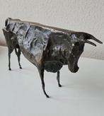 Bronzen stier naar ontwerp van Picasso, Ophalen of Verzenden
