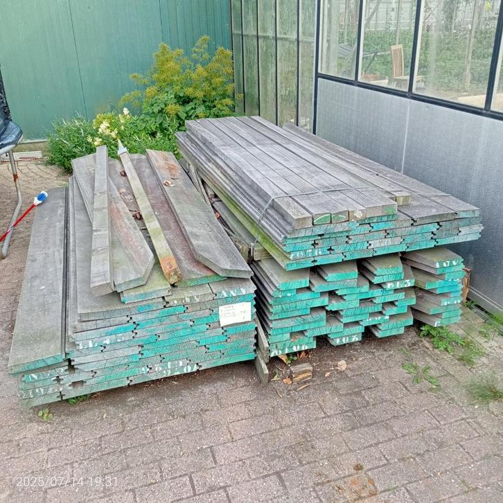 Azobé damwand planken, Doe-het-zelf en Verbouw, Overige Doe-het-zelf en Verbouw, Zo goed als nieuw, Ophalen