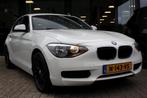 BMW 1-serie 116i Executive BJ.2015 Luxe model!, Auto's, 1-Serie, 65 €/maand, Gebruikt, Euro 6