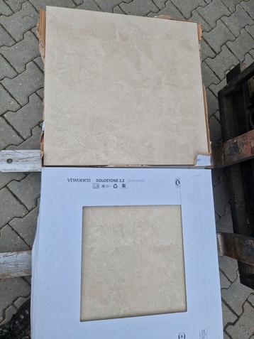 Keramische tegel 70x70x3 beschikbaar voor biedingen
