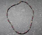 Ketting grijs rood goud steentjes kraaltjes, Sieraden, Tassen en Uiterlijk, Kettingen, Ophalen of Verzenden, Gebruikt, Rood, Overige materialen