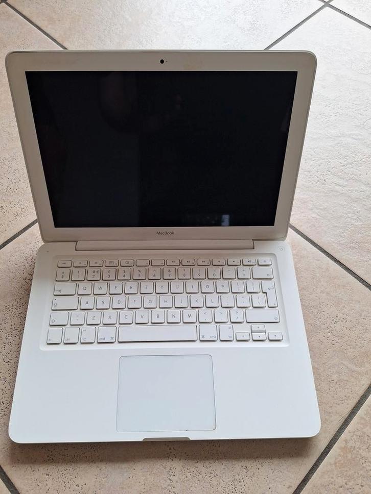 Macbook 2009 White - Goedkoop!, Computers en Software, Apple Macbooks, Ophalen