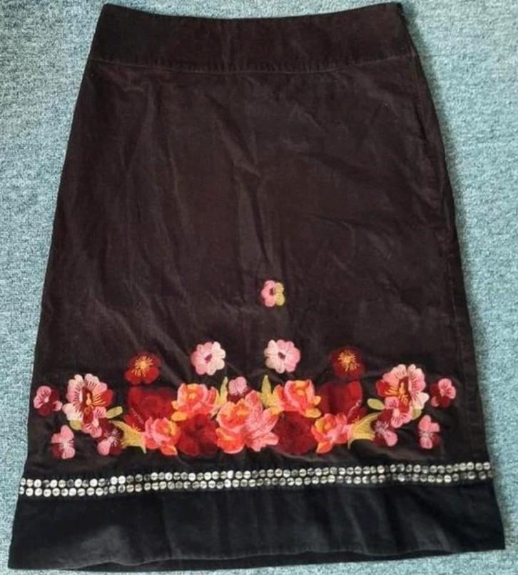 Vintage monsoon rok geborduurde bloemen, Kleding | Dames, Rokken, Zo goed als nieuw, Maat 38/40 (M), Bruin, Onder de knie, Ophalen of Verzenden