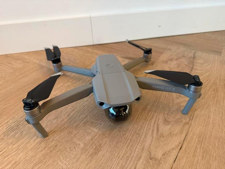 DJI Mavic Air 2 Fly More Combo – 3 accu’s, ND filters, tas, Audio, Tv en Foto, Drones, Zo goed als nieuw, Drone met camera, Ophalen