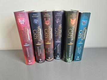 Warrior Cats - De Macht van Drie - Complete Serie beschikbaar voor biedingen