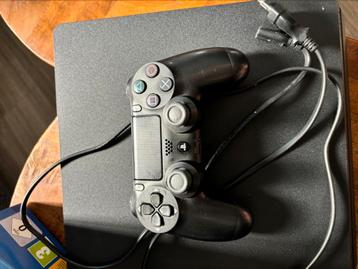 PlayStation 4 slim  beschikbaar voor biedingen